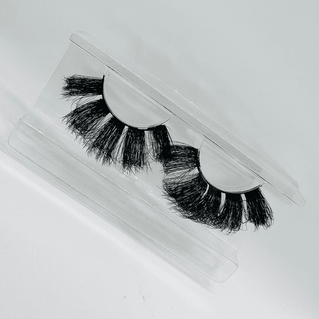 Only Lashes 